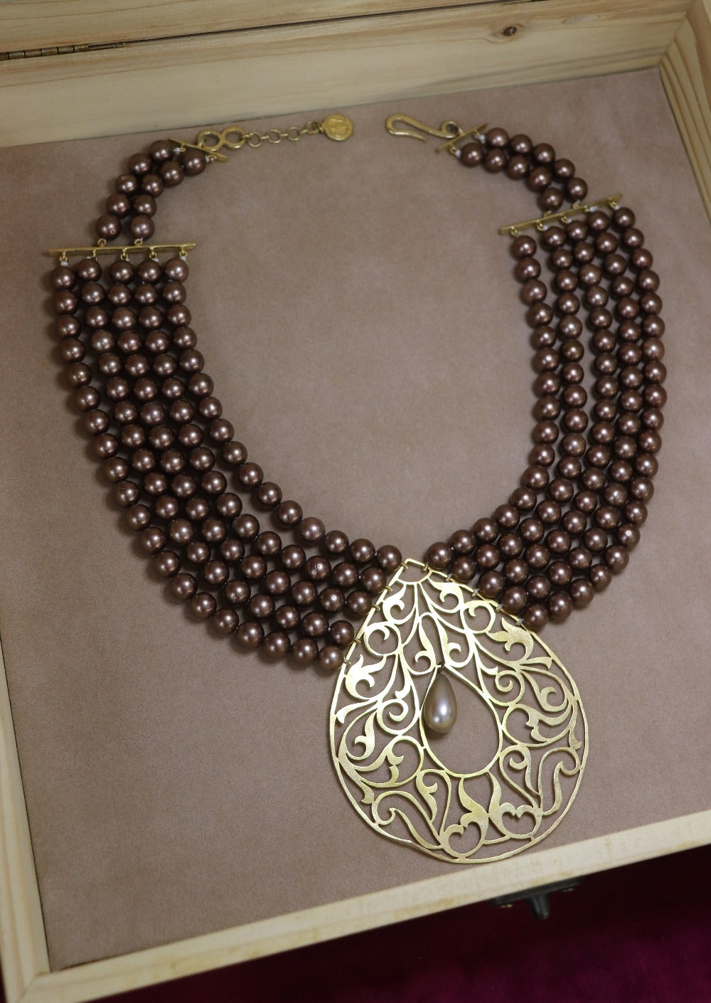 MQ Byzantine Necklace with Pearls