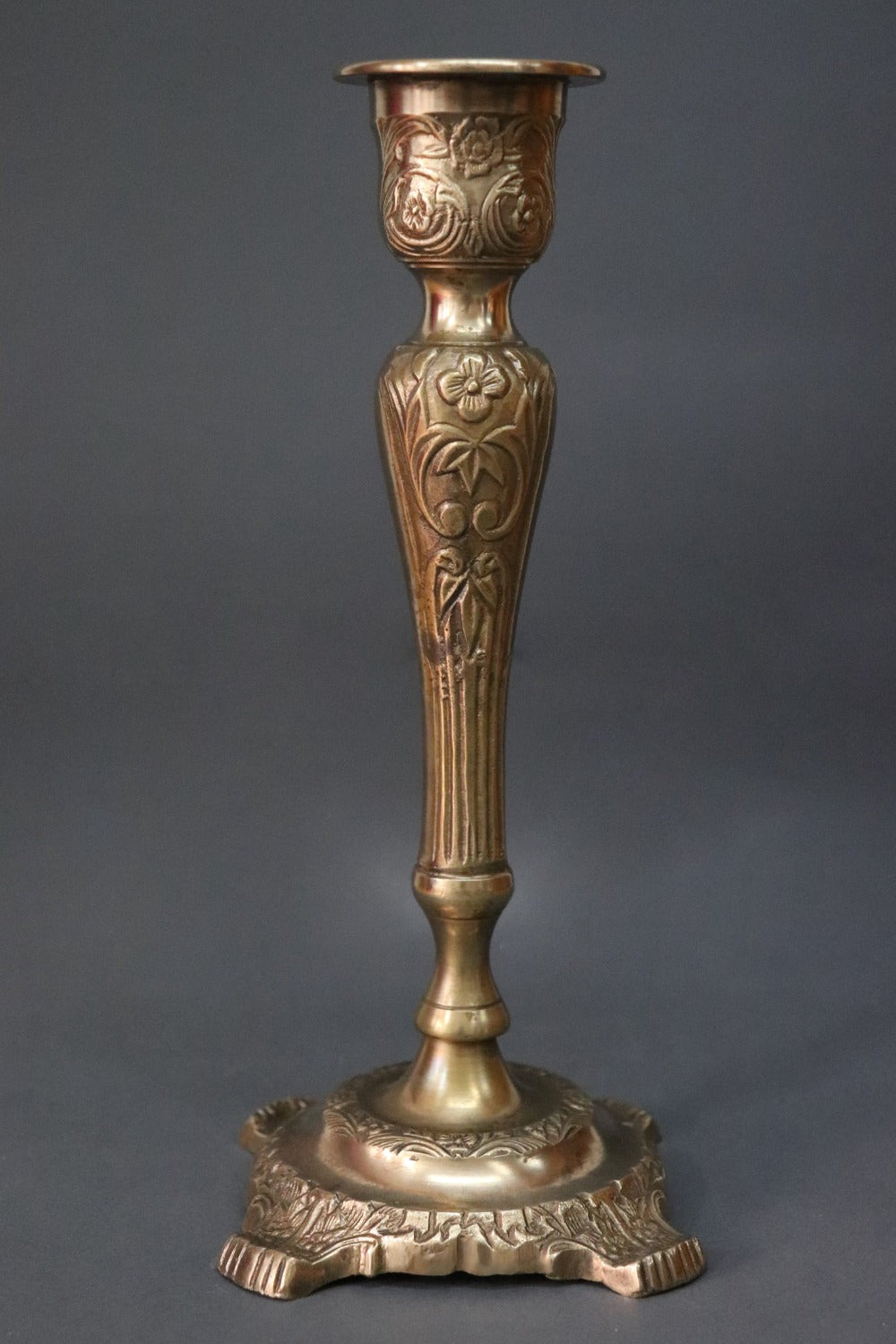 Old Soul Candle Stand XXXVI