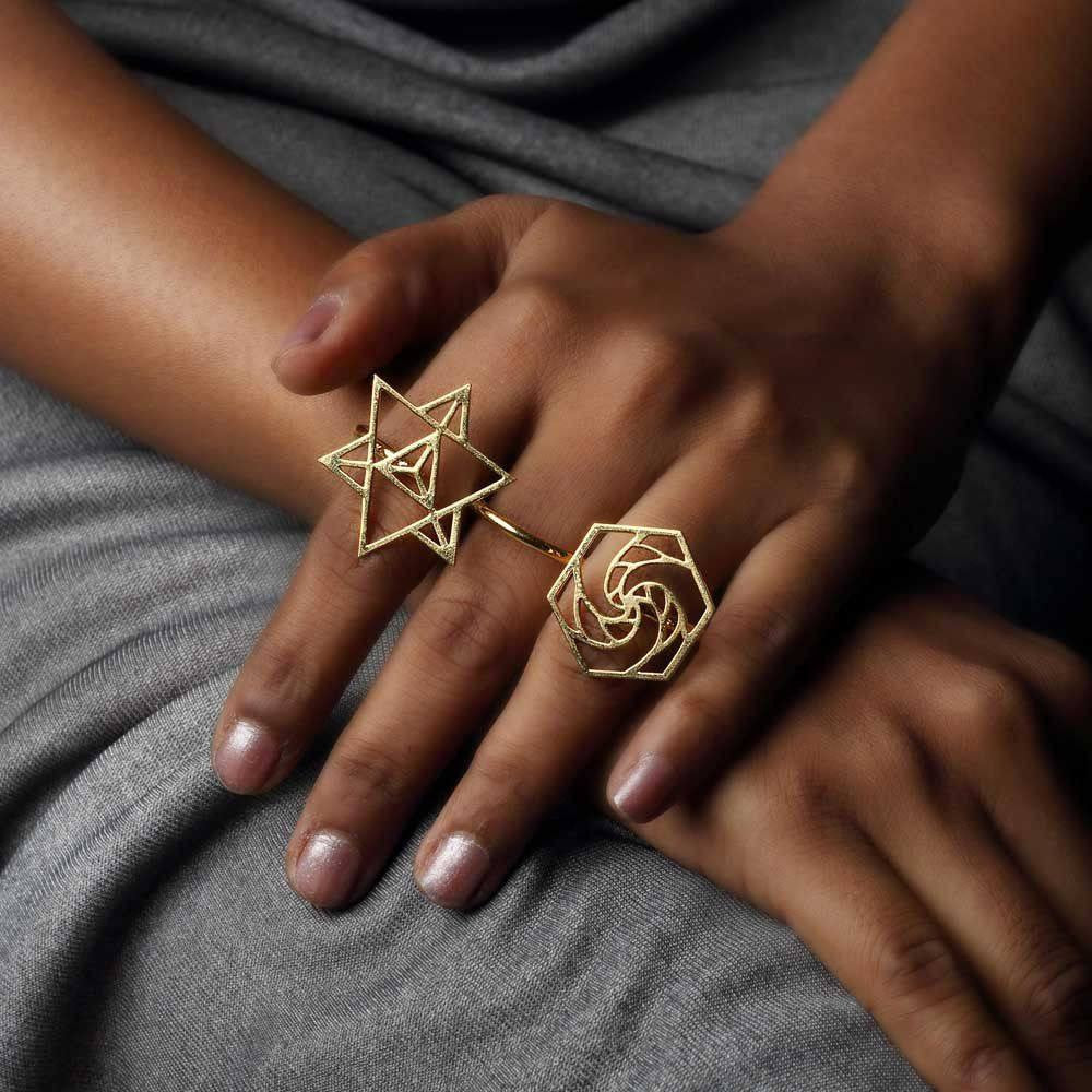 Sacred Geometry 3 Finger Ring ll