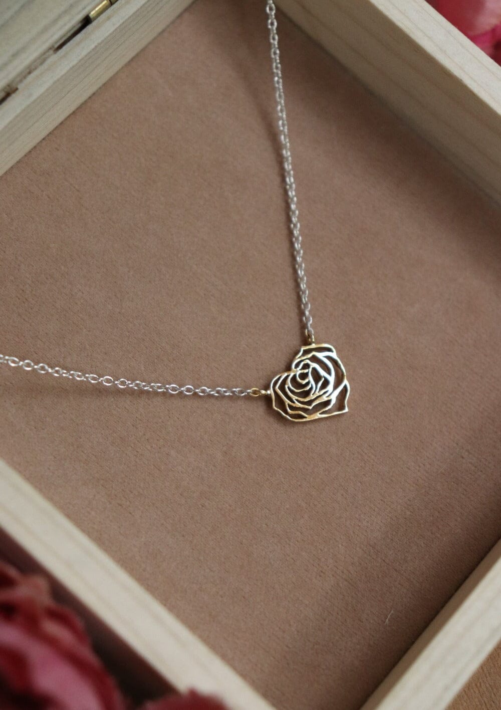 My Heart Rose Necklace